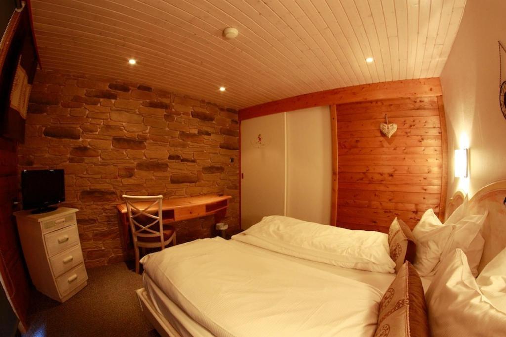 Chalet Hotel Le Collet Xonrupt-Longemer Room photo